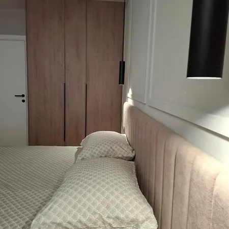 Sparkle באניה לוקה