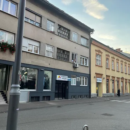 Sparkle * באניה לוקה